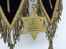 Load image into Gallery viewer, Oddfellows Ceremonial Sash with Tablet
