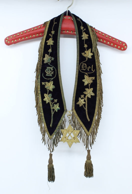 Oddfellows Ceremonial Sash with Crossed Swords