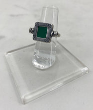 Load image into Gallery viewer, SterlingSilver and Chrysoprase Flip Ring
