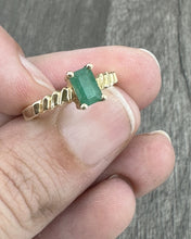 Load image into Gallery viewer, 10K Gold Emerald Ring
