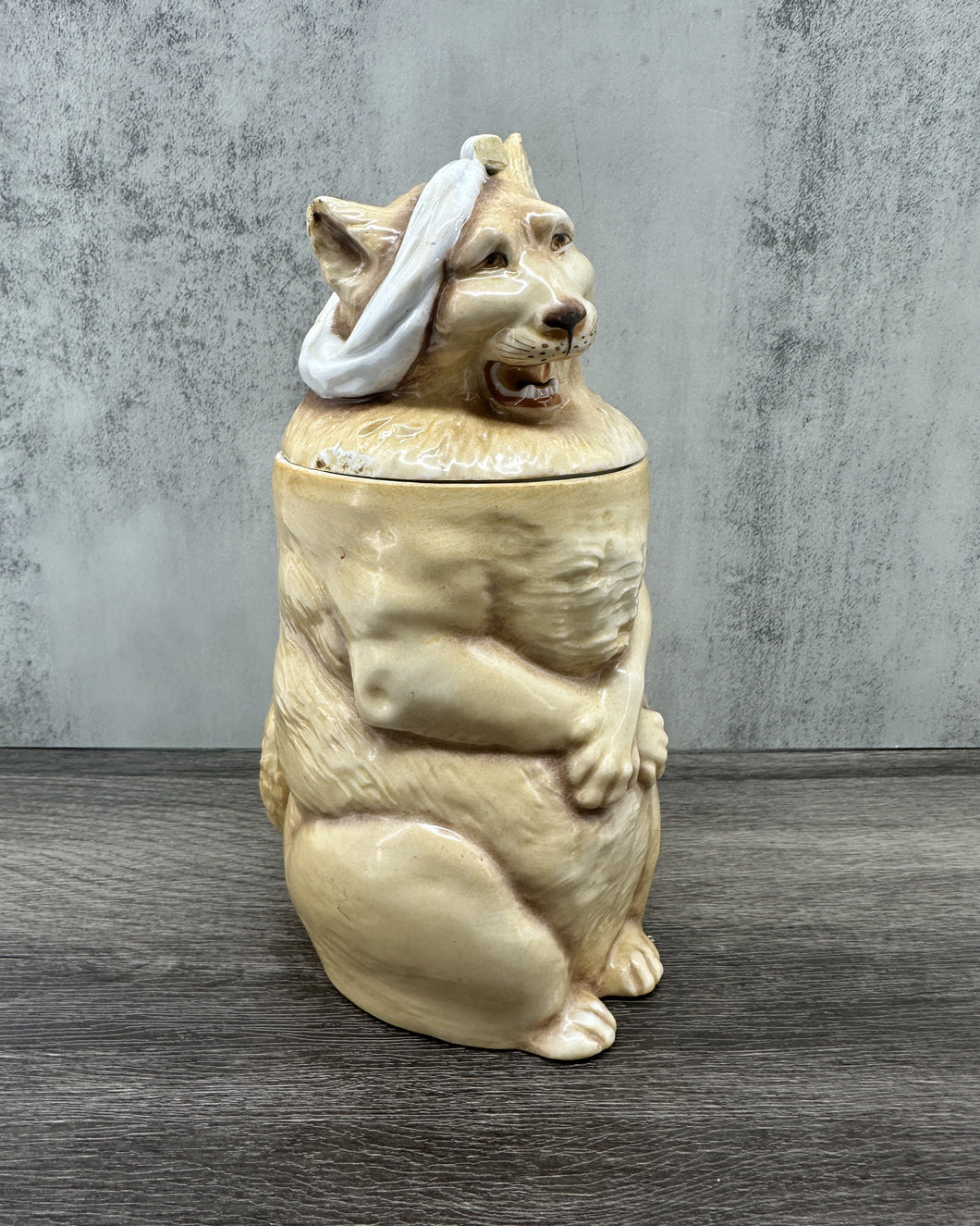 Musterschutz Cat With Hangover Tobacco Jar