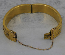 Load image into Gallery viewer, Victorian Gold Plate Bangle
