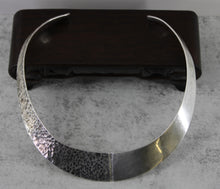 Load image into Gallery viewer, Sterling Cuff Necklace
